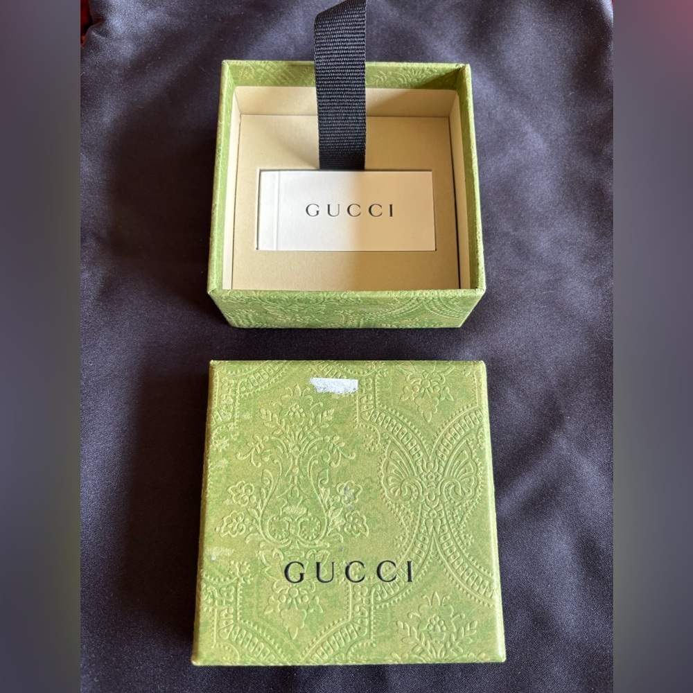 Gucci icon collection 18k gold ring size 7 $920 - Picture 6 of 10